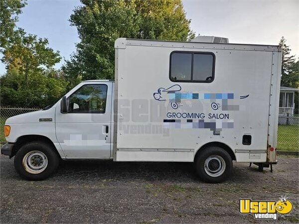 2006 F350 Mobile Pet Grooming Truck Pet Care / Veterinary Truck New Jersey for Sale