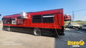 2006 Food Truck All-purpose Food Truck Concession Window Nebraska Diesel Engine for Sale