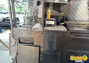 2006 Ford Commerical Lunch Serving Food Truck Flatgrill California for Sale