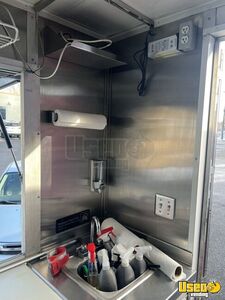 2006 Freightliner All-purpose Food Truck Exhaust Fan Pennsylvania Diesel Engine for Sale