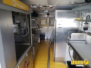 2006 Mt45 All-purpose Food Truck 34 Texas Diesel Engine for Sale