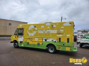 2006 Mt45 All-purpose Food Truck Electrical Outlets Texas Diesel Engine for Sale