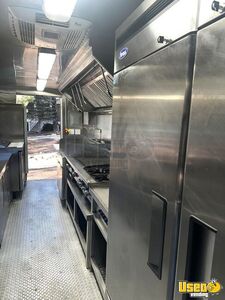 2006 Mt45 Kitchen Food Truck All-purpose Food Truck Breaker Panel Arizona Gas Engine for Sale