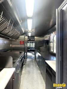 2006 Mt45 Kitchen Food Truck All-purpose Food Truck Gas Engine Arizona Gas Engine for Sale