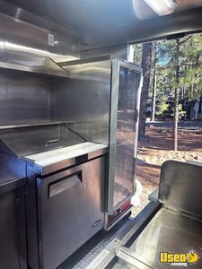 2006 Mt45 Kitchen Food Truck All-purpose Food Truck Gray Water Tank Arizona Gas Engine for Sale