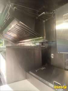 2006 Pizza Food Truck Pizza Food Truck Electrical Outlets Maryland for Sale