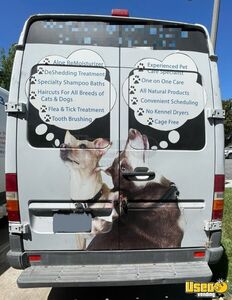 2006 Sprinter 2500 Pet Care / Veterinary Truck Air Conditioning California Diesel Engine for Sale