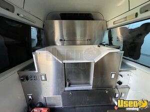 2006 Sprinter 2500 Pet Care / Veterinary Truck Transmission - Automatic California Diesel Engine for Sale