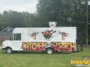 2006 Super Duty E350 All-purpose Food Truck Concession Window Indiana Gas Engine for Sale