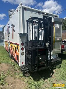 2006 Super Duty E350 All-purpose Food Truck Stainless Steel Wall Covers Indiana Gas Engine for Sale