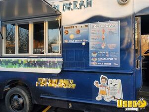 2006 W42 Ice Cream Truck Air Conditioning Illinois Gas Engine for Sale