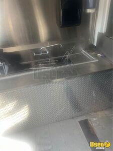 2006 Workhorse All-purpose Food Truck Hand-washing Sink Texas Diesel Engine for Sale