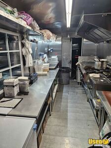 2006 Workhorse All-purpose Food Truck Stainless Steel Wall Covers Maryland Gas Engine for Sale