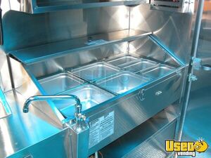 2007 18' Super Gourmet Truck All-purpose Food Truck Upright Freezer California for Sale