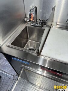 2007 All-purpose Food Truck All-purpose Food Truck Gray Water Tank Florida Diesel Engine for Sale