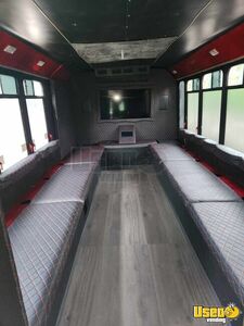 2007 E-450 Party Bus Multiple Tvs Oregon Gas Engine for Sale