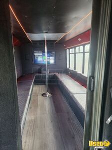 2007 E-450 Party Bus Sound System Oregon Gas Engine for Sale