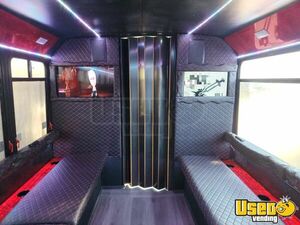 2007 E-450 Party Bus Transmission - Automatic Oregon Gas Engine for Sale