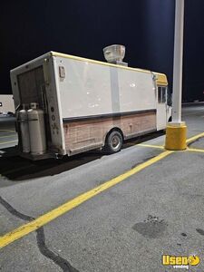 2007 E450 All-purpose Food Truck Refrigerator Nova Scotia for Sale