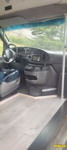 2007 E450 Mobile Boutique Shore Power Cord Massachusetts Gas Engine for Sale