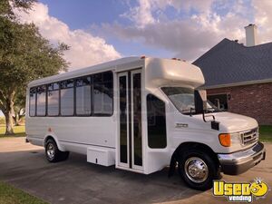 2007 E450 Super Duty Party Bus Air Conditioning Louisiana Diesel Engine for Sale