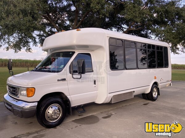 2007 E450 Super Duty Party Bus Louisiana Diesel Engine for Sale