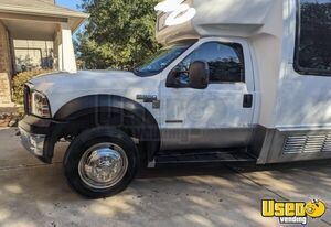 2007 F-550 Krystal Party Bus Insulated Walls Texas Diesel Engine for Sale