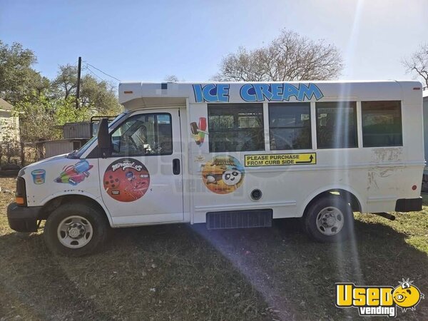 2007 Ice Cream Truck Texas Gas Engine for Sale