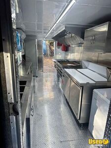 2007 Mt45 All-purpose Food Truck Insulated Walls North Carolina Diesel Engine for Sale