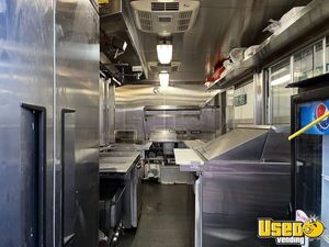 2007 Mt45 All-purpose Food Truck Stainless Steel Wall Covers Massachusetts Diesel Engine for Sale