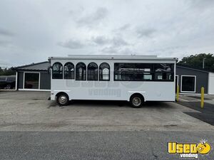 2007 Trolley Bus Trams & Trolley 8 Massachusetts Gas Engine for Sale