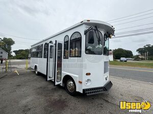 2007 Trolley Bus Trams & Trolley Massachusetts Gas Engine for Sale