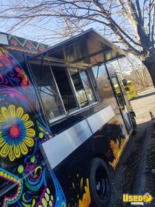 2007 W-42 Taco Food Truck Generator Massachusetts Gas Engine for Sale