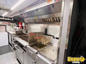 2008 E- 450 Econoline All-purpose Food Truck Diamond Plated Aluminum Flooring Colorado Gas Engine for Sale