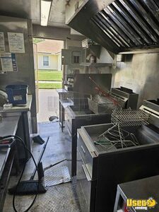 2008 E350 All-purpose Food Truck Exterior Customer Counter Florida Gas Engine for Sale