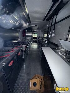 2008 Food Truck All-purpose Food Truck Concession Window Nevada Diesel Engine for Sale