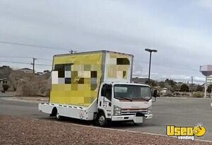 2008 Izusu Mobile Billboard Truck Air Conditioning Texas Gas Engine for Sale