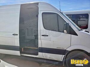 2008 Sprinter 2500 Mobile Hair & Nail Salon Truck Air Conditioning Illinois for Sale