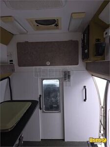 2009 E350 Pet Care / Veterinary Truck Shower New York for Sale