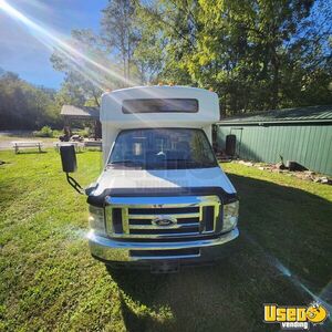 2009 E450 All-purpose Food Truck Floor Drains Kentucky Gas Engine for Sale