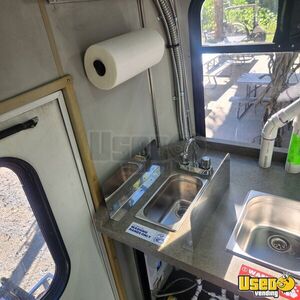 2009 E450 All-purpose Food Truck Hand-washing Sink Kentucky Gas Engine for Sale