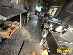 2009 P42 All-purpose Food Truck Fire Extinguisher Mississippi Diesel Engine for Sale