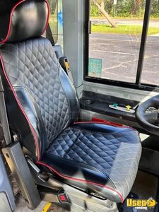 2009 Td925 Coach Bus Sound System Florida Diesel Engine for Sale