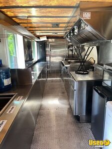 2009 W62 All-purpose Food Truck Refrigerator Florida Diesel Engine for Sale