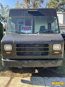 2009 W62 All-purpose Food Truck Stainless Steel Wall Covers Florida Diesel Engine for Sale