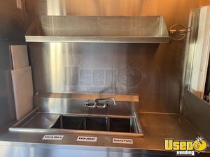 2009 W62 All-purpose Food Truck Triple Sink Florida Diesel Engine for Sale