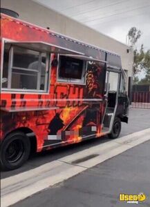 2009 Workhorse All-purpose Food Truck California Gas Engine for Sale