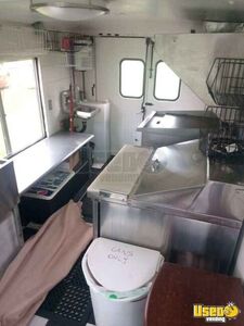 2010 All-purpose Food Truck All-purpose Food Truck Flatgrill Massachusetts Gas Engine for Sale