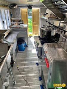 2010 E350 All-purpose Food Truck Concession Window New Mexico Gas Engine for Sale