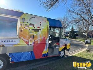 2010 E350 Super Duty All-purpose Food Truck Concession Window Minnesota Gas Engine for Sale